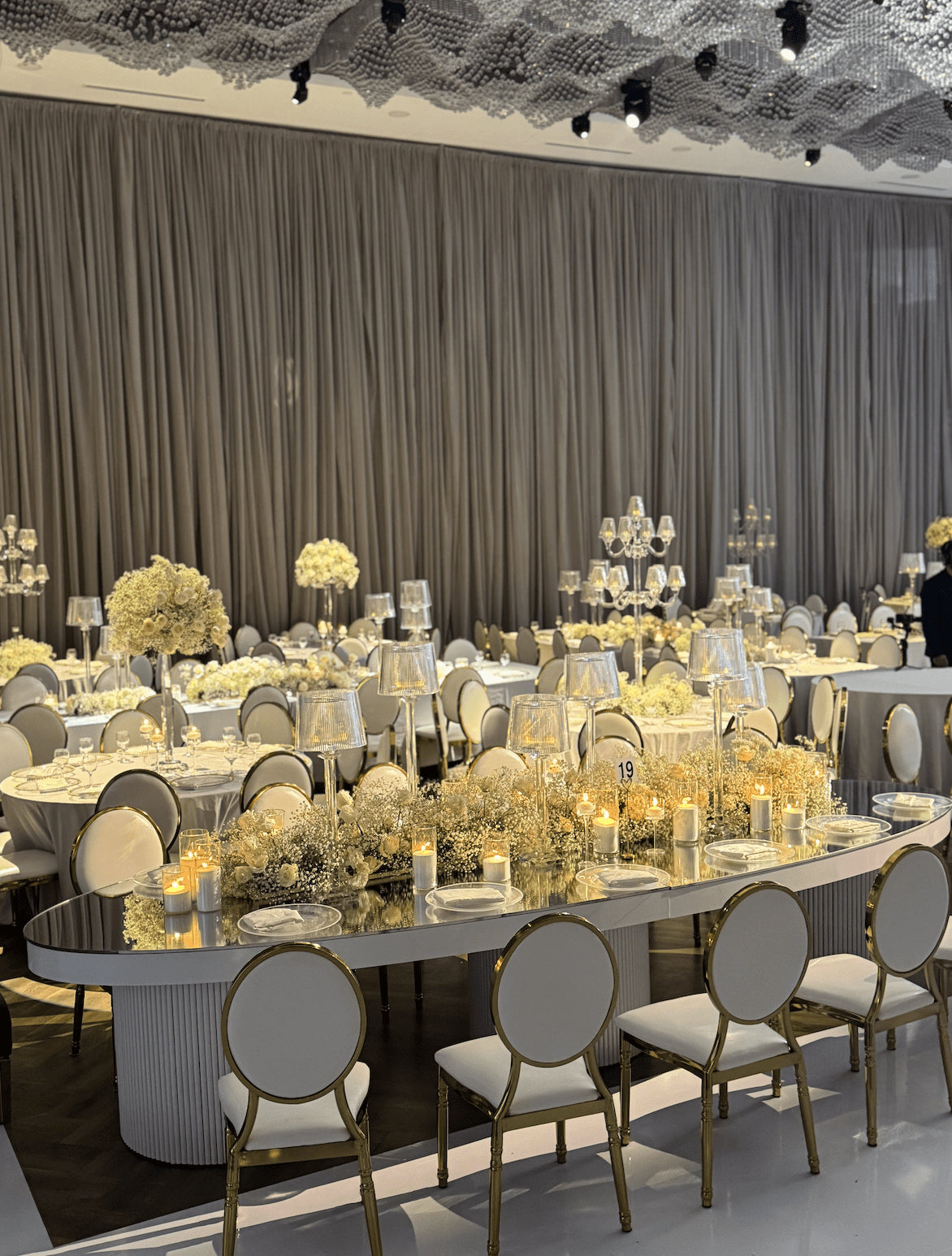 White Mirror Oval Table