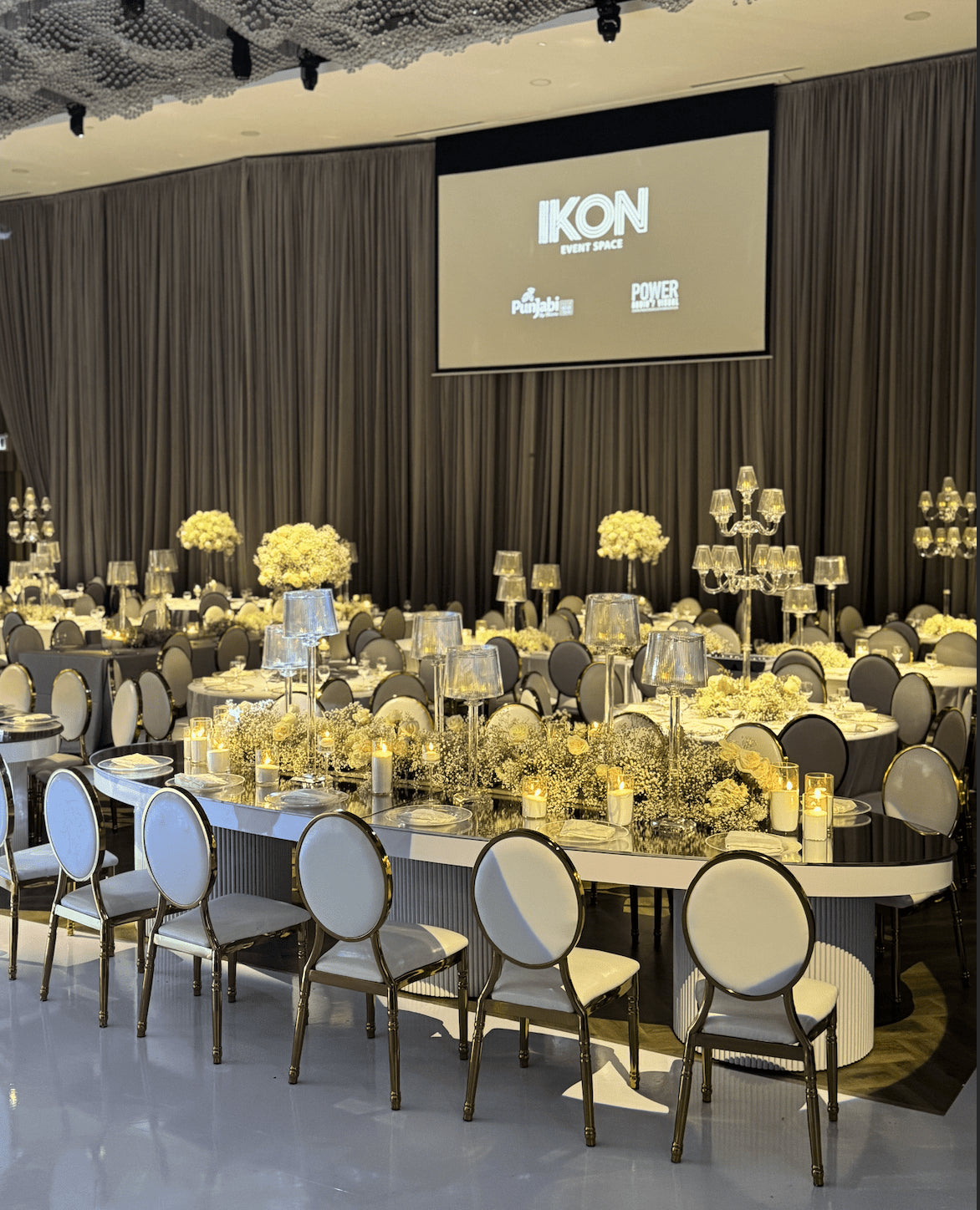 White Mirror Oval Table